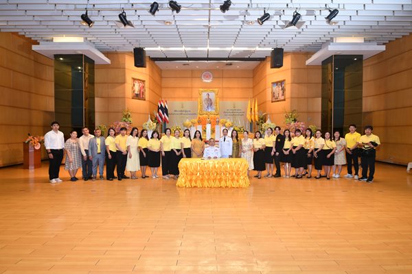 กองกลาง-TON_3116.jpg